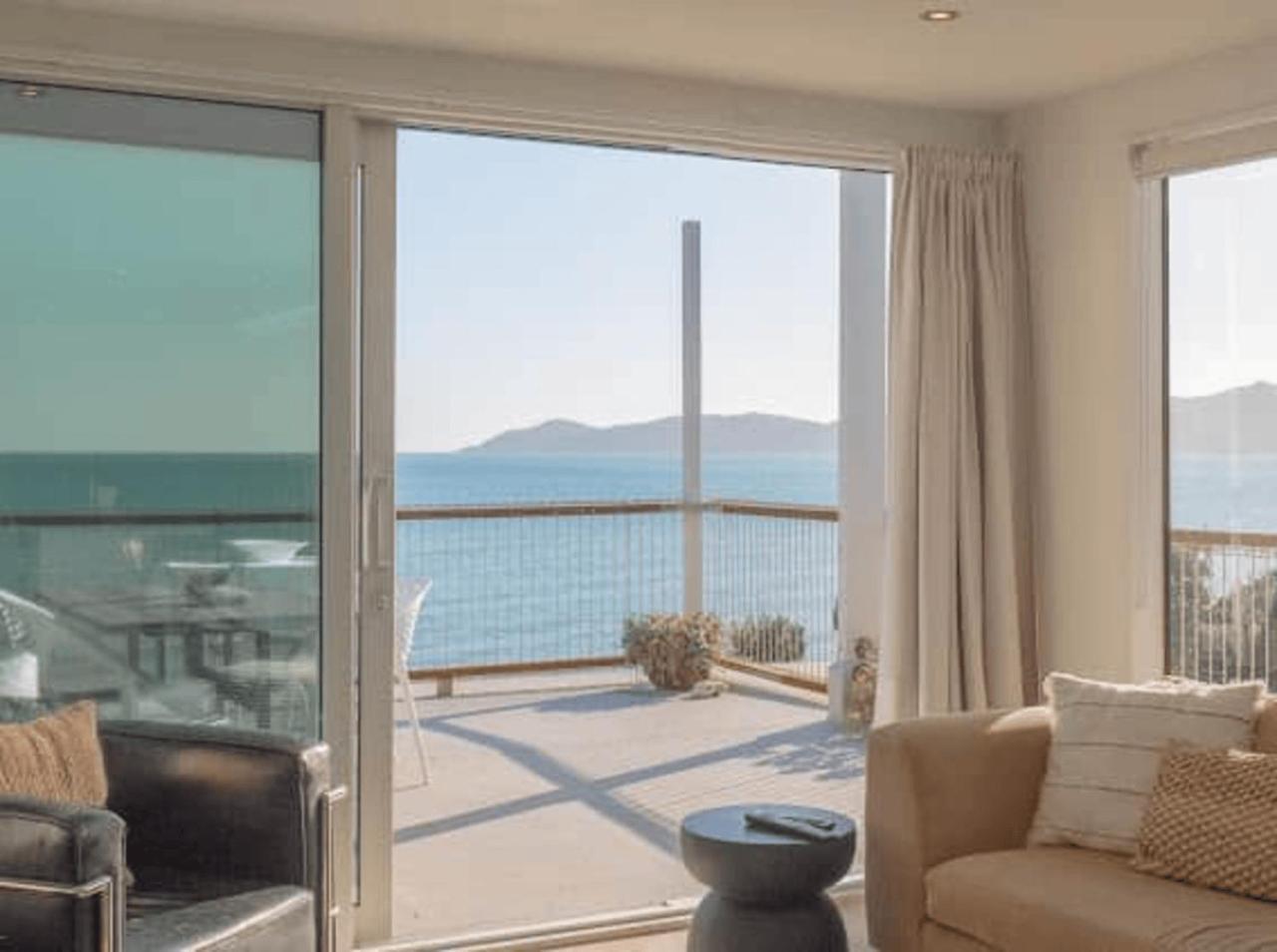 Seascapes Waterfront 1 Villa Paraparaumu Buitenkant foto