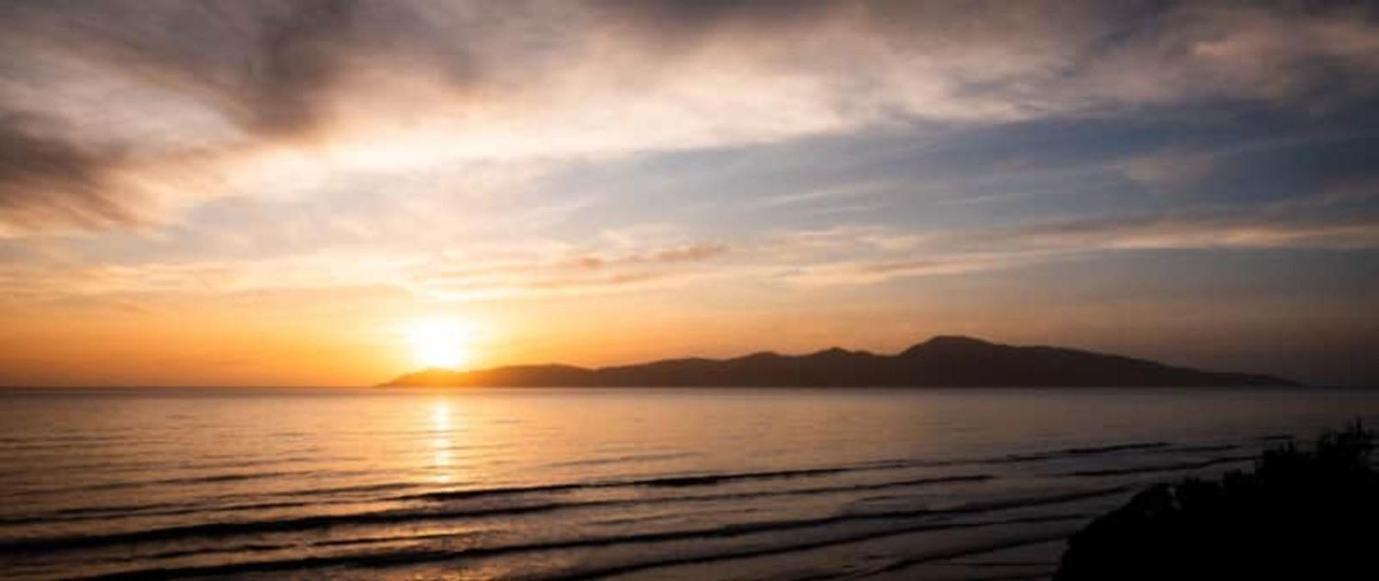 Seascapes Waterfront 1 Villa Paraparaumu Buitenkant foto